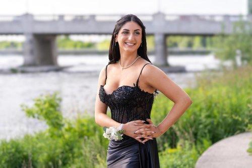 carousel-hero-element image-1